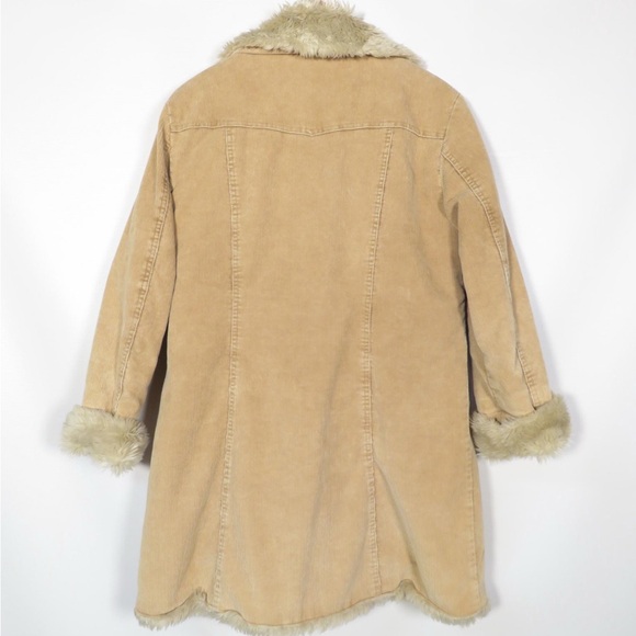Steve Madden Cream Teddy Jacket with Faux Fur Trim - Picture 5 of 7